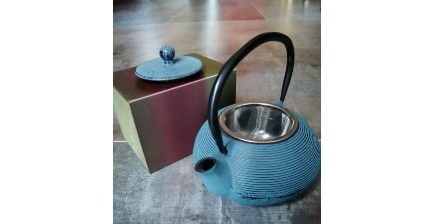 Les Théières en Fonte